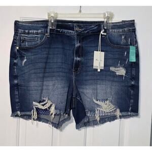 KanCan Maurices Denim Shorts Frayed Peek a Boo Pockets Stars & Stripes SZ 24 NWT